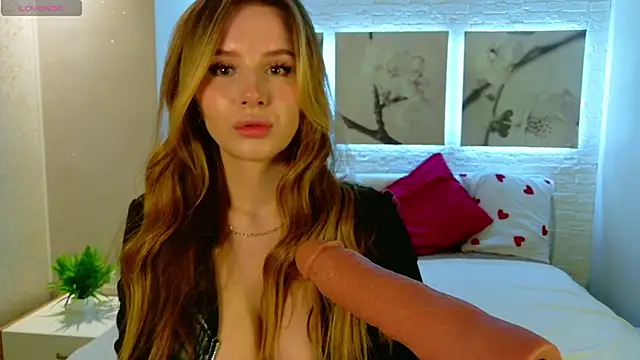 Betty June online show from February 26, 2026, 8:41 pm