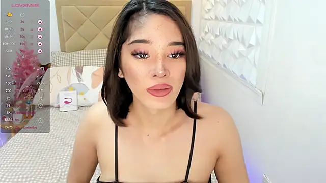 TsHeartXxx online show from November 21, 2025, 5:39 am