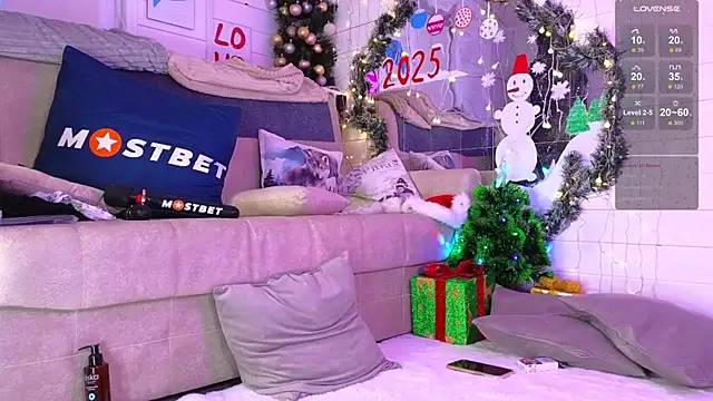 Snapshot of Misss_Vikk chatting on December 30, 2024, 11:04 am Misss Vikk online show from December 30, 2024, 11:04 am