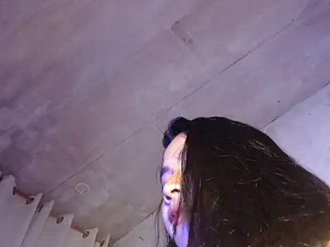 Urbabygirl jenny online show from September 30, 2025, 1:27 pm