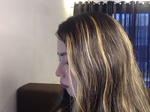 Snapshot of Urbabygirl_jenny chatting on June 11, 2026, 3:26 am Urbabygirl jenny online show from June 11, 2026, 3:26 am