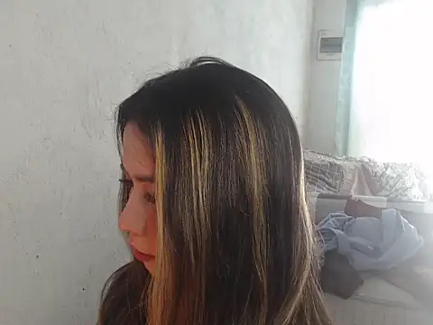 Urbabygirl jenny online show from July 14, 2026, 1:41 am