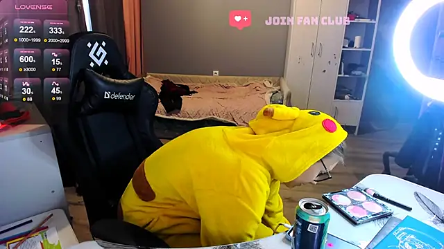 MollyLollipop online show from September 16, 2025, 3:29 am