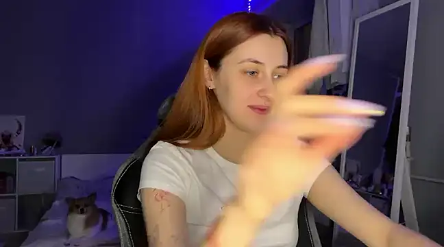 Snapshot of Uniarten chatting on January 15, 2025, 5:15 pm Uniarten online show from January 15, 2025, 5:15 pm