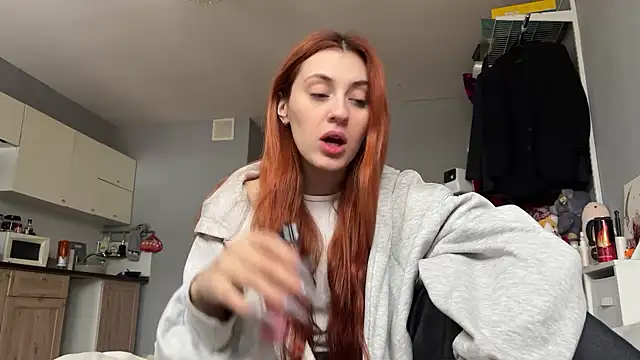 Snapshot of Uniarten chatting on January 31, 2025, 7:50 am Uniarten online show from January 31, 2025, 7:50 am