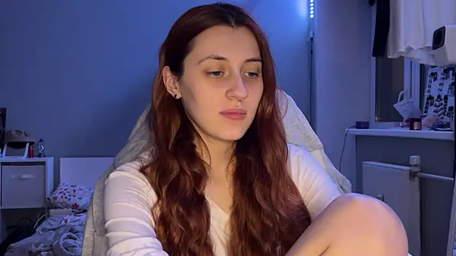 Snapshot of Uniarten chatting on October 29, 2025, 6:20 pm Uniarten online show from October 29, 2025, 6:20 pm