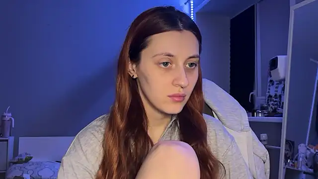 Uniarten online show from April 17, 2026, 6:44 pm