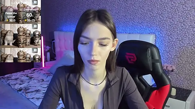 SophieCatty online show from February 5, 2025, 6:35 am