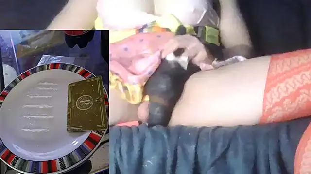 slankecrosdresser online show from February 5, 2025, 11:39 pm