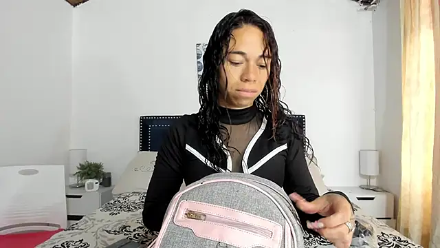 ZulyMichels online show from January 9, 2025, 12:19 pm