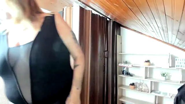 yayita mature online show from March 12, 2025, 12:57 pm