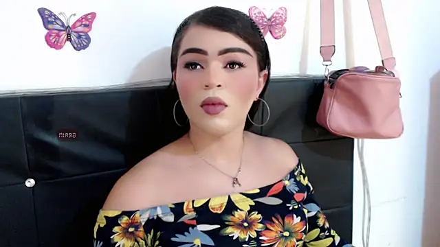 Alexandra Hornny online show from September 30, 2025, 9:47 am