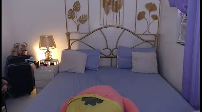 angelicahakenson online show from March 4, 2025, 3:33 am