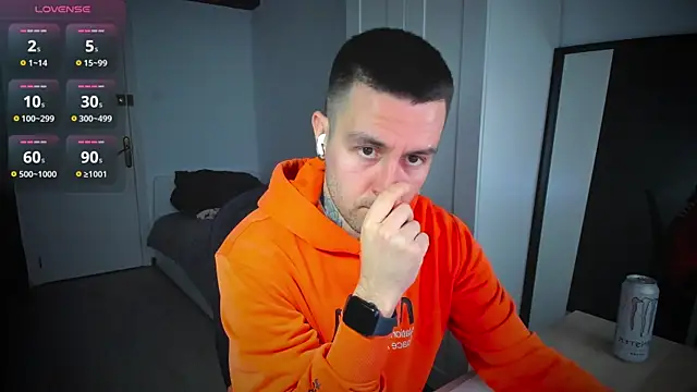 HonestAndrew online show from February 28, 2025, 2:09 pm