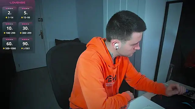 HonestAndrew online show from March 16, 2025, 3:28 pm