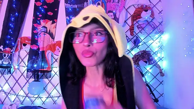 Alice jacobs1 online show from January 29, 2025, 4:05 am