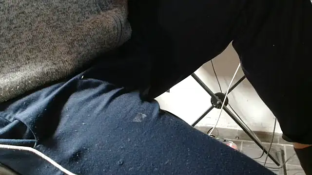 blow2gold online show from October 26, 2025, 5:08 pm