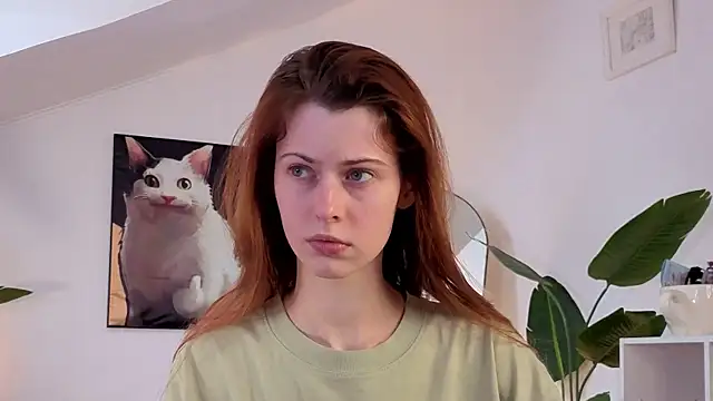 doll lesli online show from April 21, 2026, 12:55 pm