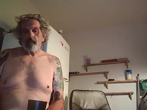 Victoria121565 online show from March 28, 2026, 12:16 pm