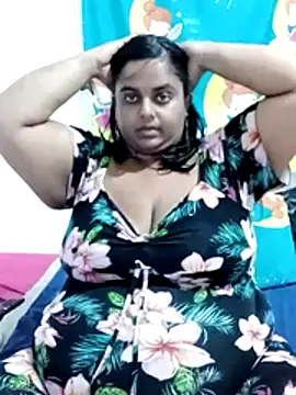 SusanaEshwar online show from April 21, 2026, 11:51 pm