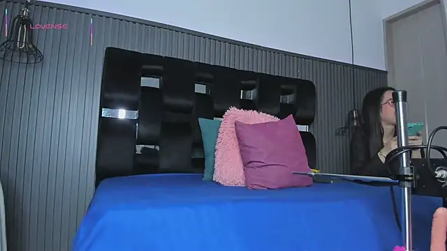 levana1 online show from October 23, 2025, 2:00 am