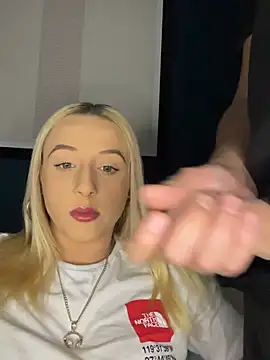 Strongqueen online show from February 14, 2025, 11:42 pm