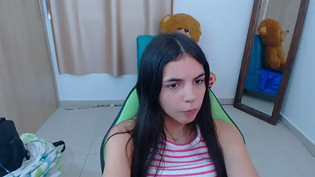  elenna online show from February 21, 2025, 5:42 pm