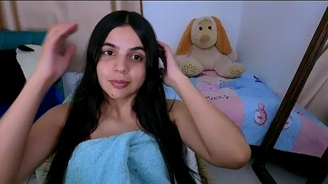  elenna online show from October 12, 2025, 7:57 pm