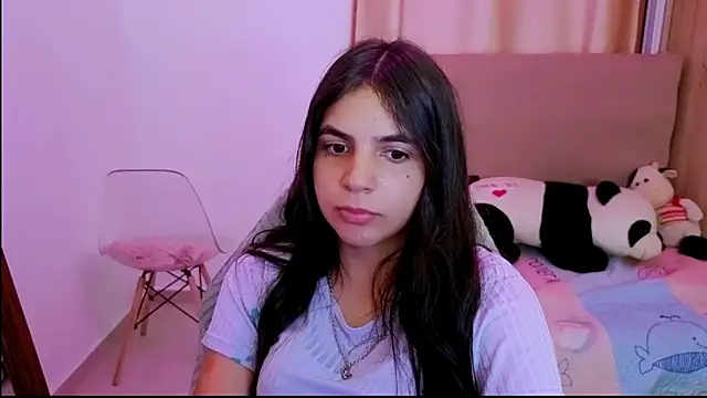  elenna online show from April 18, 2026, 5:50 pm