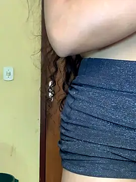 pinkangell online show from October 21, 2025, 9:21 am