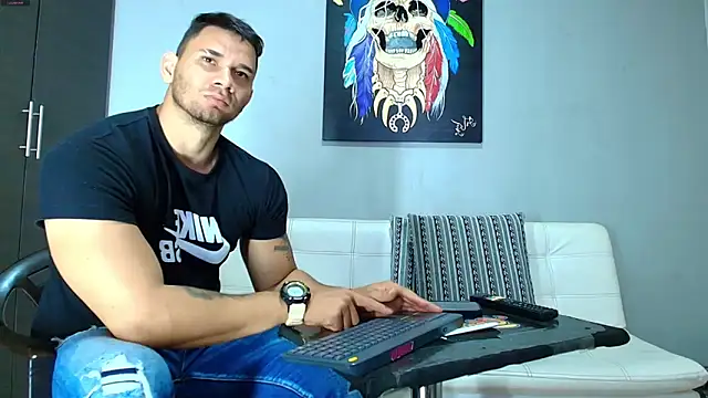 GendersonFit online show from March 6, 2025, 8:48 pm