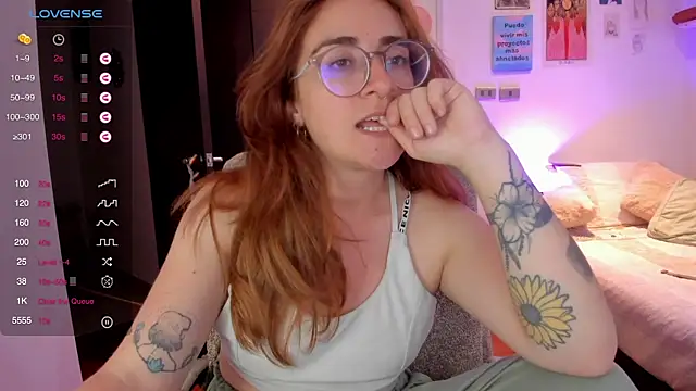 linda giggle online show from February 2, 2025, 1:45 am