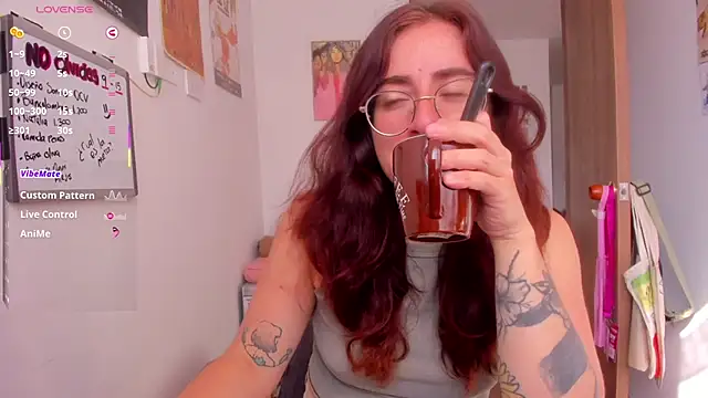 linda giggle online show from February 11, 2026, 1:49 pm