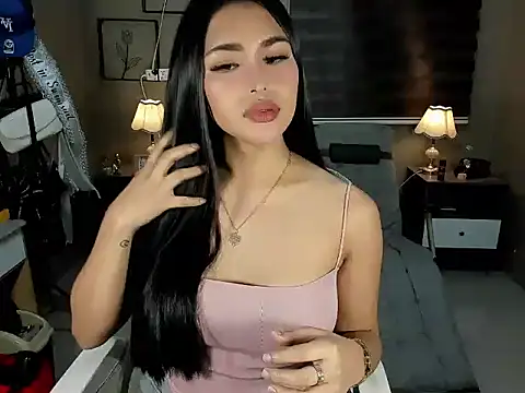 EternityBanks online show from October 9, 2025, 12:47 pm