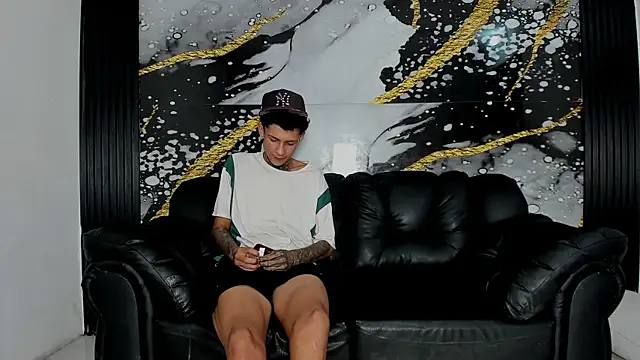 self love46 online show from April 9, 2026, 7:41 pm