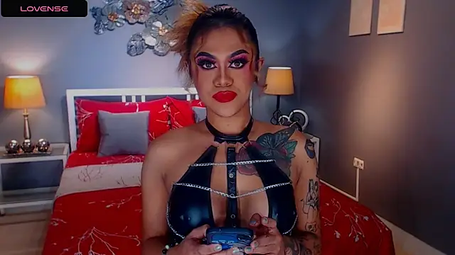 StellaStrong30 online show from February 19, 2025, 1:29 am