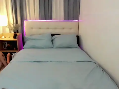 Sakura xoxo online show from April 21, 2026, 10:10 am