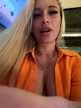 SinwithAmy online show from October 8, 2025, 3:37 am