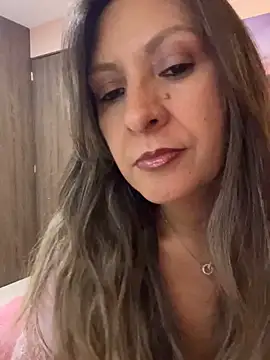 Snapshot of antonnella_2 chatting on June 12, 2026, 5:01 pm antonnella 2 online show from June 12, 2026, 5:01 pm