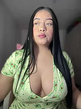 cami ortiz   online show from February 7, 2025, 3:12 am
