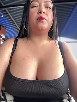 cami ortiz   online show from February 14, 2025, 8:15 pm