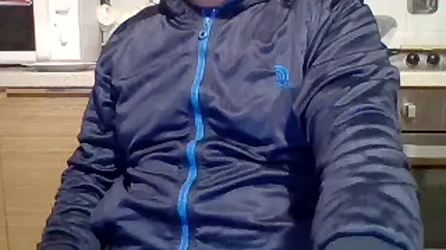 woww791 online show from November 21, 2025, 2:38 pm