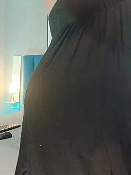 Madisonsmiith online show from February 26, 2026, 8:08 pm