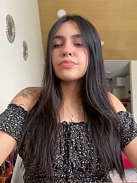 DaphneUwu online show from March 13, 2025, 2:55 pm