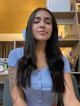 DaphneUwu online show from October 23, 2025, 3:06 am