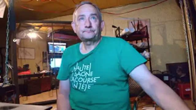 Snapshot of jeanlulu chatting on June 1, 2026, 7:37 pm jeanlulu online show from June 1, 2026, 7:37 pm