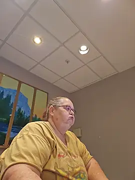 Hornybbw1978 online show from July 25, 2026, 3:59 am