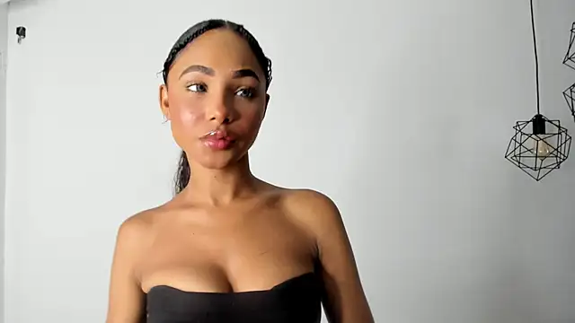 kristyl paez online show from April 18, 2026, 7:07 pm