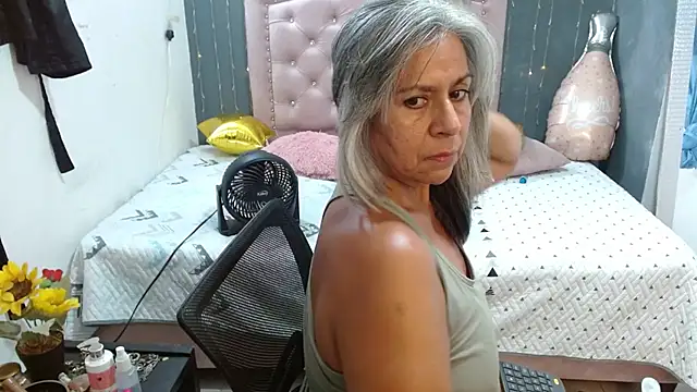 lalisha 96 online show from April 3, 2026, 1:14 am