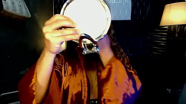 UrtopshemalegoddessAliyah online show from April 11, 2026, 8:46 pm